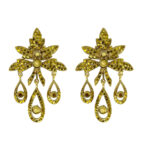 BRINCO FOLHA DOURADO