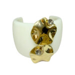 BRACELETE WHITE C/ DOURADO